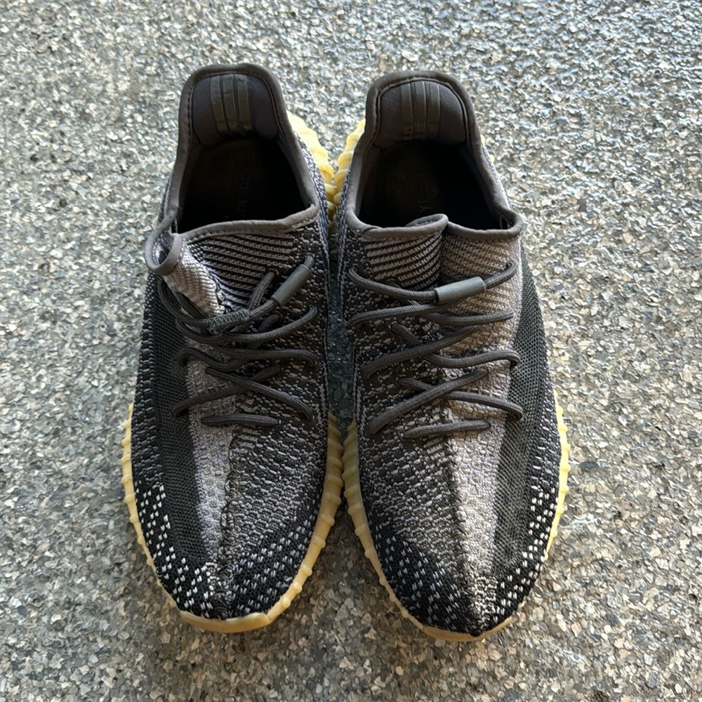 Men’s adidas Yeezy sneaker shoes 12 black gray